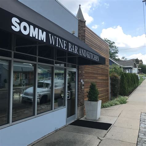 Somm Wine Bar — Michael A. Uhlenhake, Architect LLC