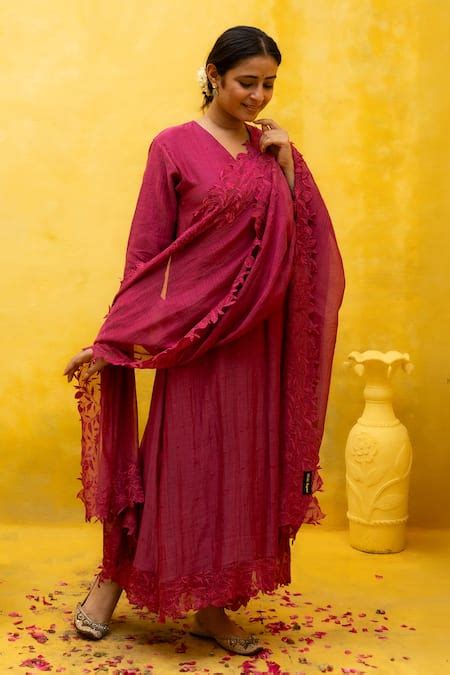 Buy Red Chanderi, Cotton, Linen Cut Work, Embroidery V-neck Ratna ...