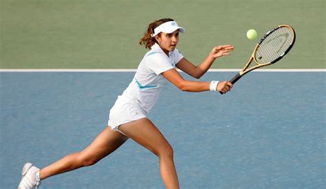 Sania retains World No. 1 status for second successive year