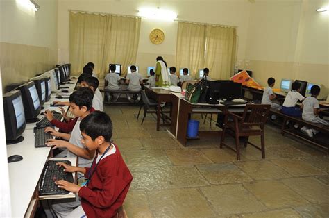 Bai Najamai Nosherwan Dastur Primary & Nursery School, Pune | Home