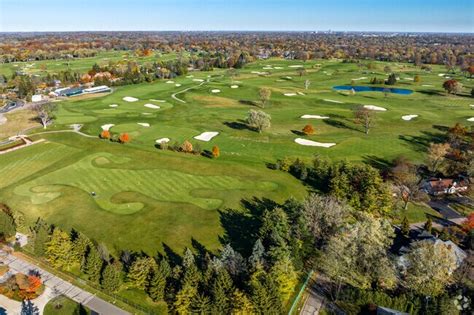 Bingham Farms, MI City Guide | About Living in Bingham Farms - Homes.com