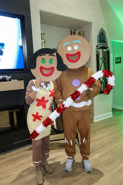 Sugar & Gingy | Shrek costume diy, Shrek costume, Gingerbread man shrek