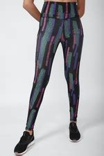Reebok India Official | Reebok Women Tights Online at reebok.abfrl.in