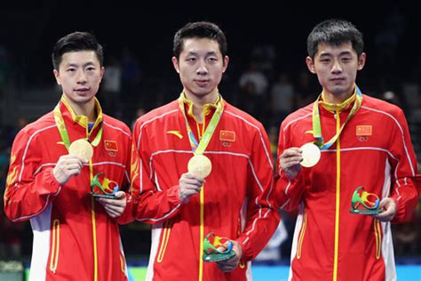 中国乒乓球队获得东京奥运会四金！顶住对手的冲击，再次站在顶点|乒乓球|马龙|樊振东_新浪新闻