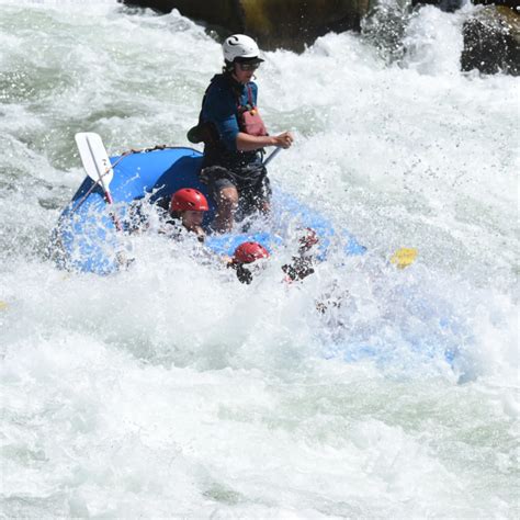 Business and team building whitewater rafting trips - Bear Valley Rafting