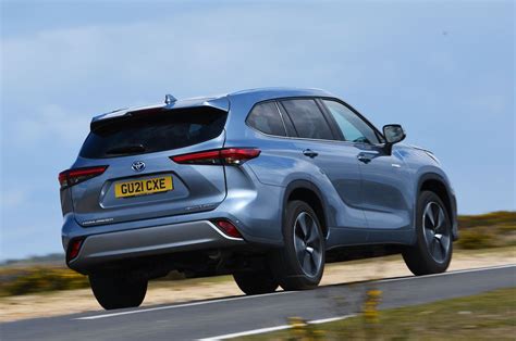 Used Toyota Highlander Review - 2021-2023 | What Car?