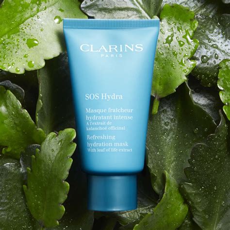SOS Hydra Refreshing Hydration Mask for All Skin Types | Clarins ...