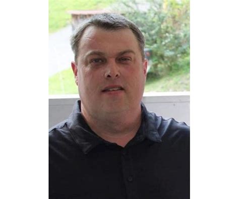 Marty Goins Obituary (2025) - Hazard, KY - Engle-Bowling Funeral Home ...