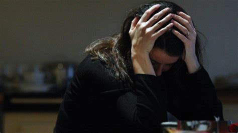 Self-Strangulation Risks 的图像结果