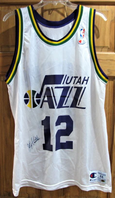 Lot Detail - JOHN STOCKTON SIGNED UTAH JAZZ BASKETBALL JERSEY w'CAS COA