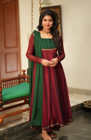 BHAMA-(Maroon with green)