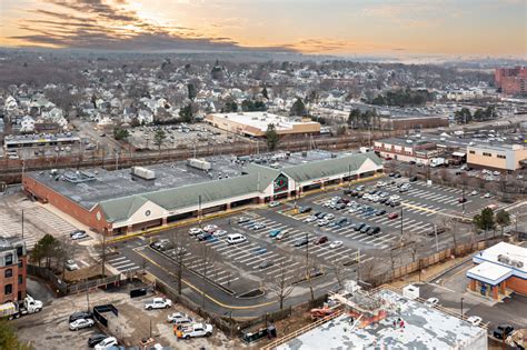 475 Hancock St, Quincy, MA 02171 - North Quincy Plaza | LoopNet