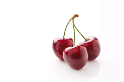 Cherries 库存图片. 图片 包括有 本质, 健康, 叶状体, 醇厚, 水多, 新鲜, 成份, 食物 - 25156113