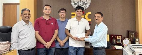 PEC students won Grand Finale of Bajaj TORQ & OHM Challenge | Punjab ...