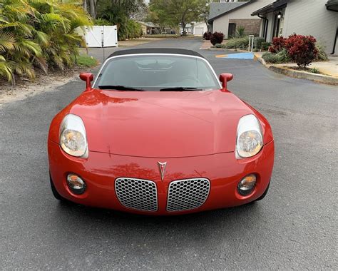 2006 Pontiac Solstice | PJ's Auto World Classic Cars for Sale
