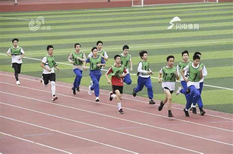潍坊市潍城区2018年中小学体育节在浮烟山潍州麓台学校隆重开幕