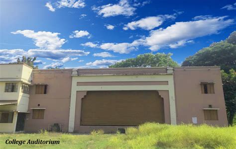 Album Details : Triveni Devi Bhalotia College