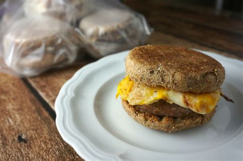 Healthy Freezer Breakfast Sandwiches | A Healthy Slice of Life