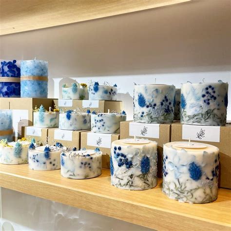 Blue and White Aesthetic Candles | リンドウ, ボタニカル キャンドル, キャンドル 手作り