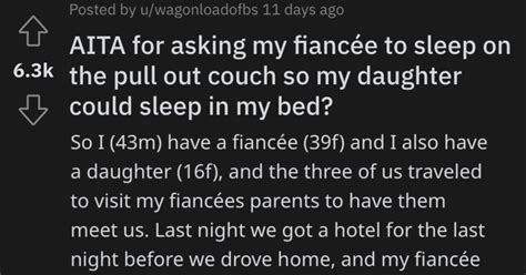 My mom’s busty friend woke up NAKED in my bed, so couldn't miss my chance - HottiesTwo