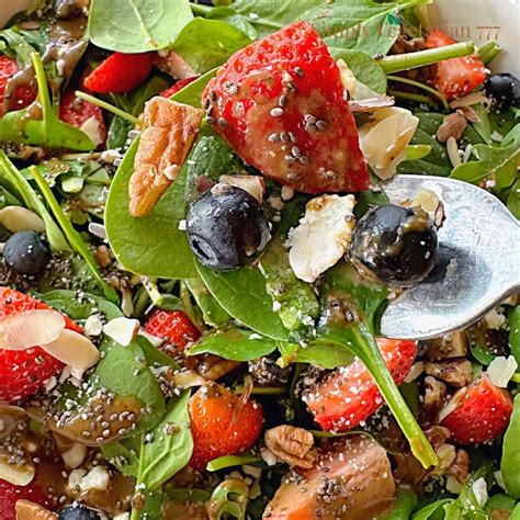 Easy Spinach Strawberry Salad Recipe - simplyvegetarian777