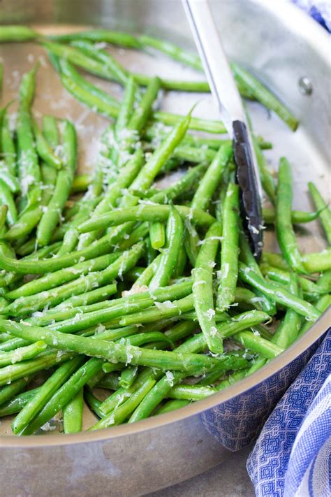 Crisp, fresh Skillet Parmesan Green Beans are an easy, healthy side ...