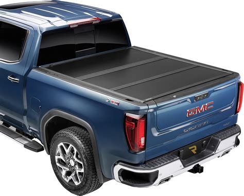 Amazon.com: RealTruck UnderCover Select Hard Folding Truck Bed Tonneau ...