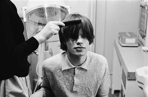Photos of young Mick Jagger in the 1960s | The Vintage News