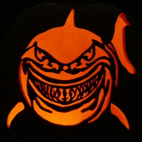 Bruce the Shark 2018 Carved foam pumpkin-pattern by stonykins.com ...