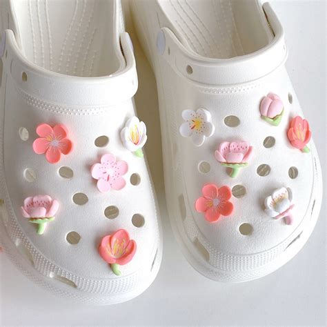 Cute Flower Croc Charms Set for Girls Croc Pin Shoe Charm for Women ...