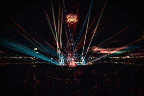 Morgan Wallen Delivers Unforgettable Opening Night of the 'One Night At ...