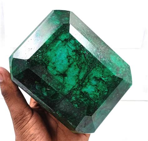 Buy Emerald 11200 Carat IGL Certified Green Emerald Brazil Stone Loose ...