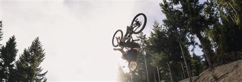 Mountain Biking in Queenstown | Queenstown, New Zealand