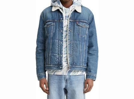 Cuesta de creer: las chaquetas vaqueras más míticas de Levi's, ahora ...
