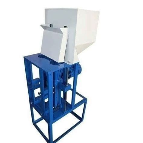 Cashew Nut Cutting Machine