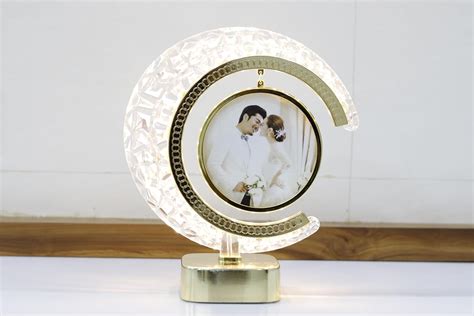 At Sub Crystal Glass (Round) Photo Frame With Golden Light Photos ...