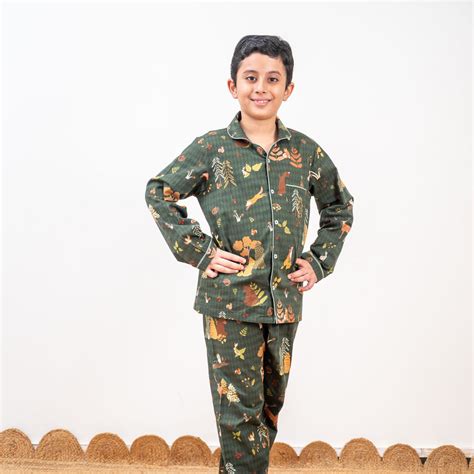 Woodland Wonderland Winter Cotton Nightsuit- Boys – KIDZOLOGY.COM