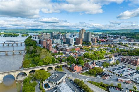 Lawnton, PA City Guide | About Living in Lawnton - Homes.com