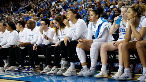 UCLA's Lauren Betts (foot) day-to-day, sits out win over MSU - ESPN