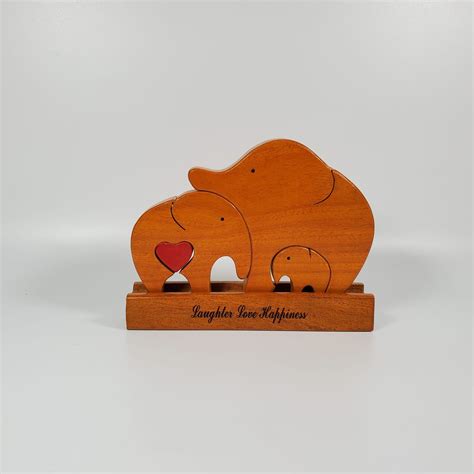 Elephant family with one kid (Design 2) – BIYARO