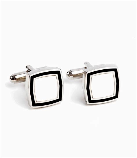 Imported black and white cufflinks – The Imperial India Company