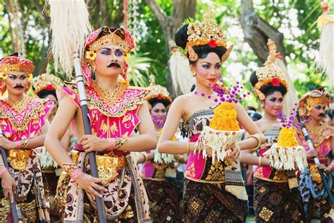 Indonesia Customs And Traditions Sarong Diplomacy: Unity In Cultural