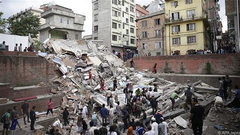 „Eine nationale Tragödie“: Erdbeben trifft Nepal hart - UnserTirol24
