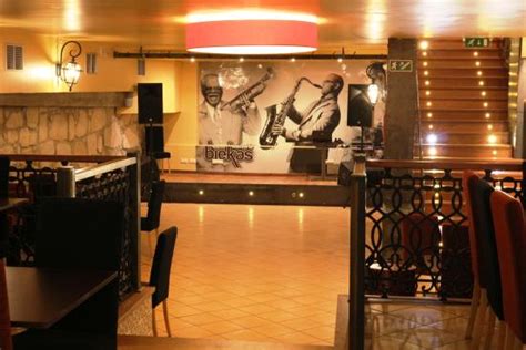 Best Francesinha - Reviews, Photos - Francesinhas Al Forno da Baixa ...