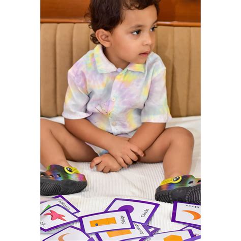 JoGenii|Baby's-First-Flash-Cards-Set-of-Seven-Flash-Cards-Colors,-Shape ...