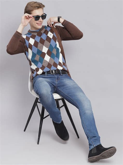 Buy Men Brown Self Design V Neck Full Sleeve Sweaters/Pullovers Online ...