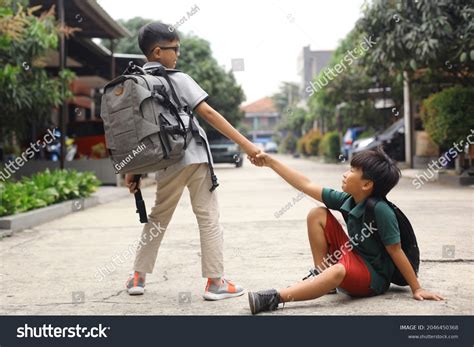 Friends Helping Friends