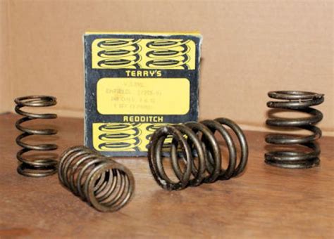 Valve Springs | BRITISH Only Austria Fahrzeughandel GmbH