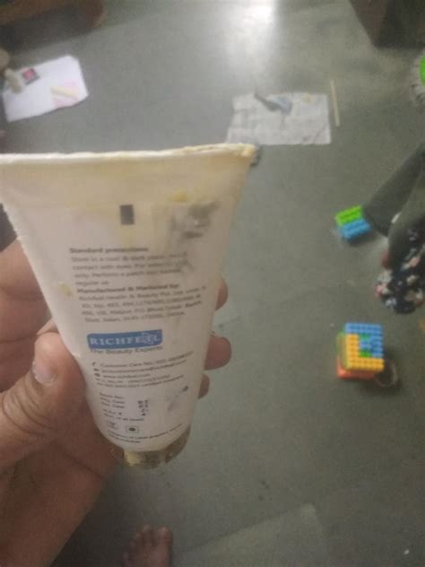 Richfeel Skin Logix Whitening Balancing Day Cream, Spf 50, 100 g ...