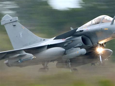 Rafale Deal For 36 Fighter Jets Finally Signed, India To Use Them In A ...